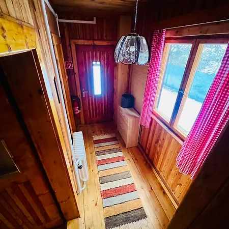 Juliana شاليه *